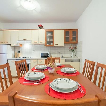 Apartments Puskaric Вир Экстерьер фото