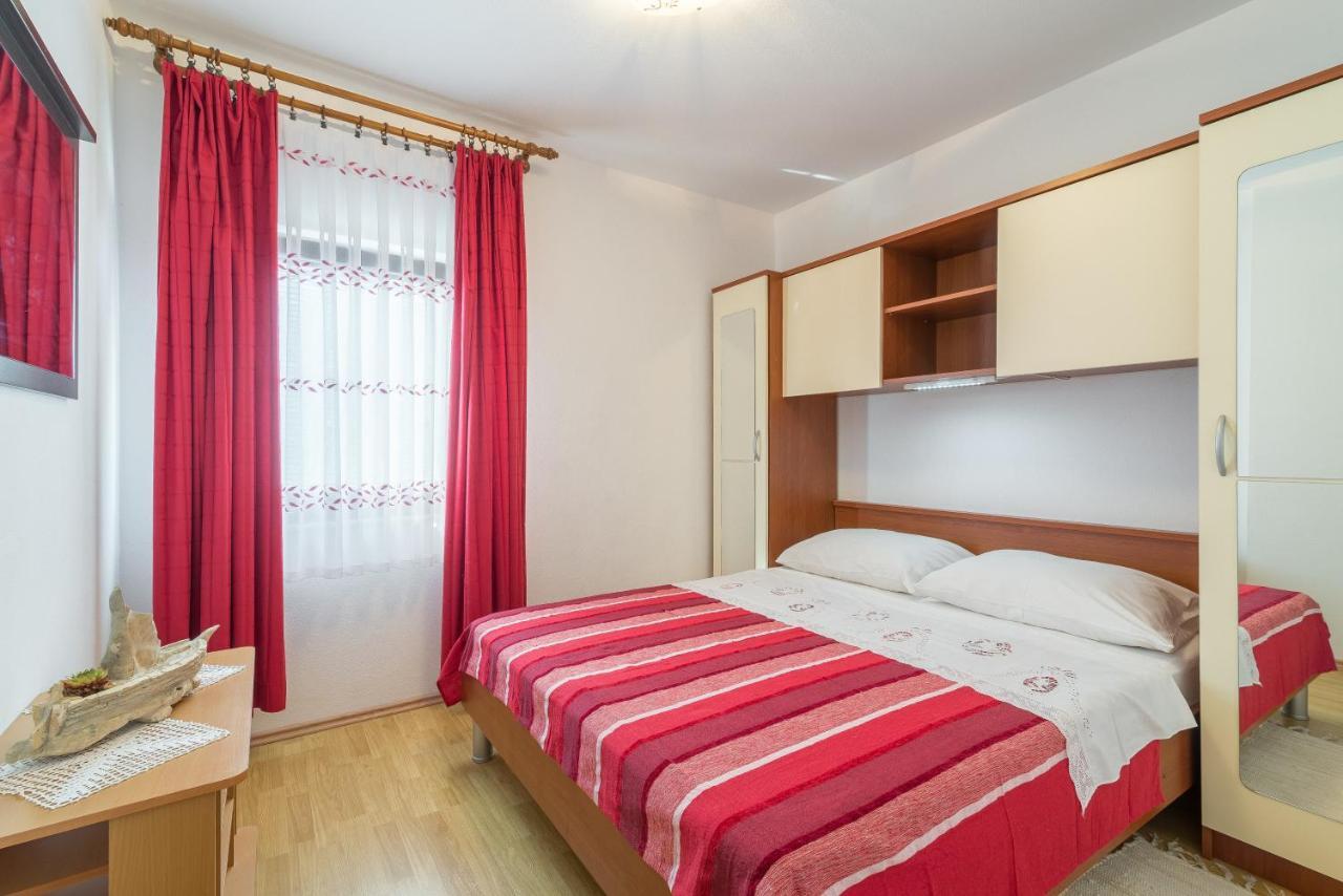 Apartments Puskaric Вир Экстерьер фото