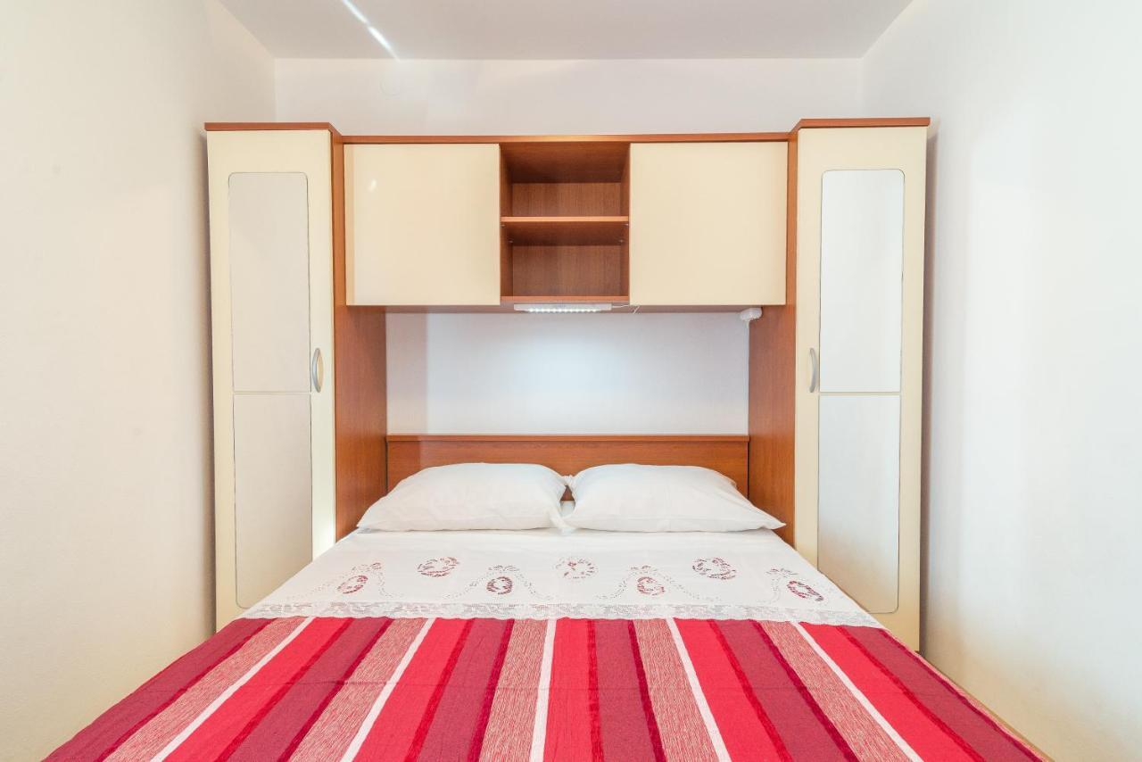 Apartments Puskaric Вир Экстерьер фото