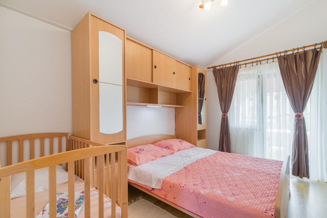 Apartments Puskaric Вир Экстерьер фото
