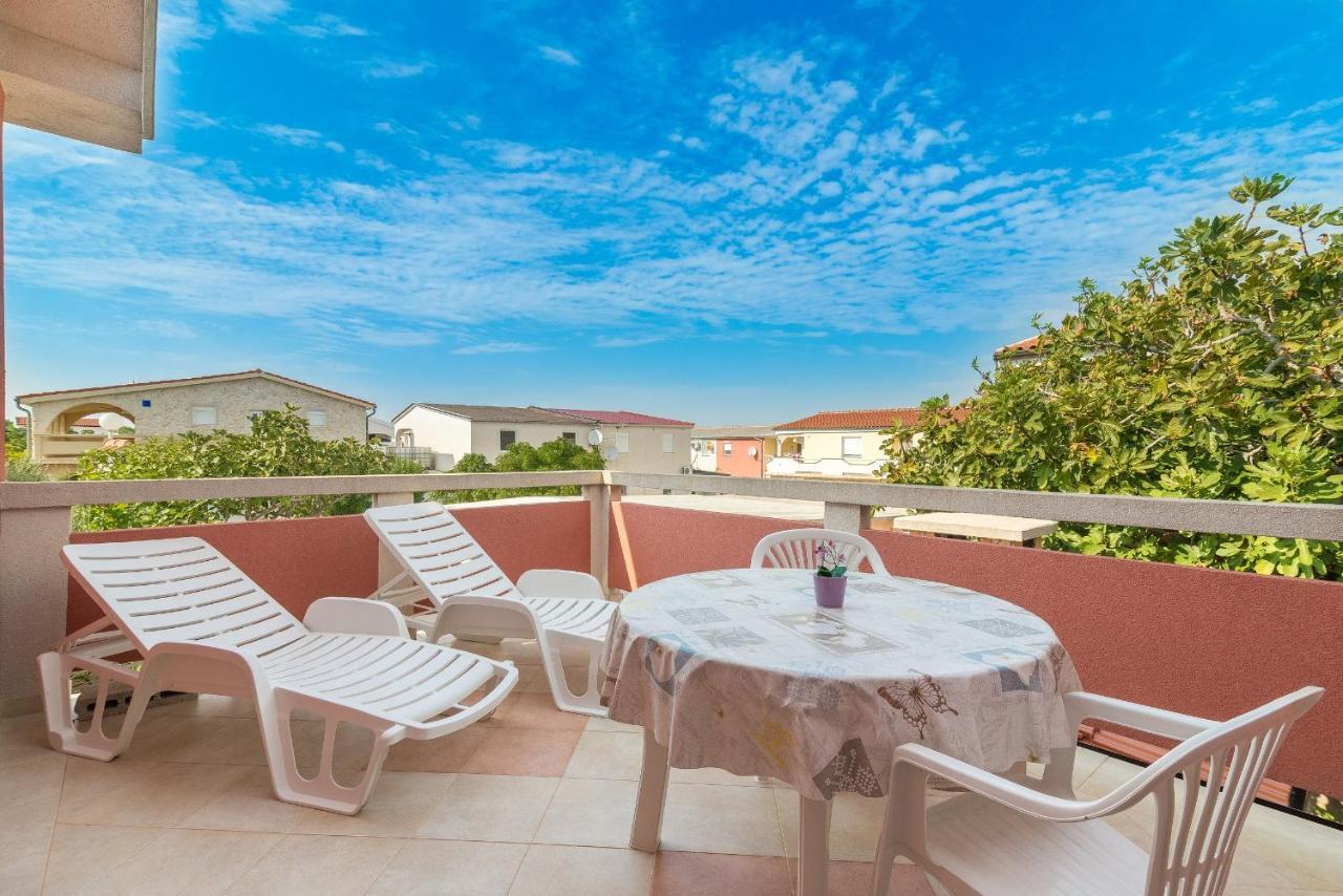 Apartments Puskaric Вир Экстерьер фото