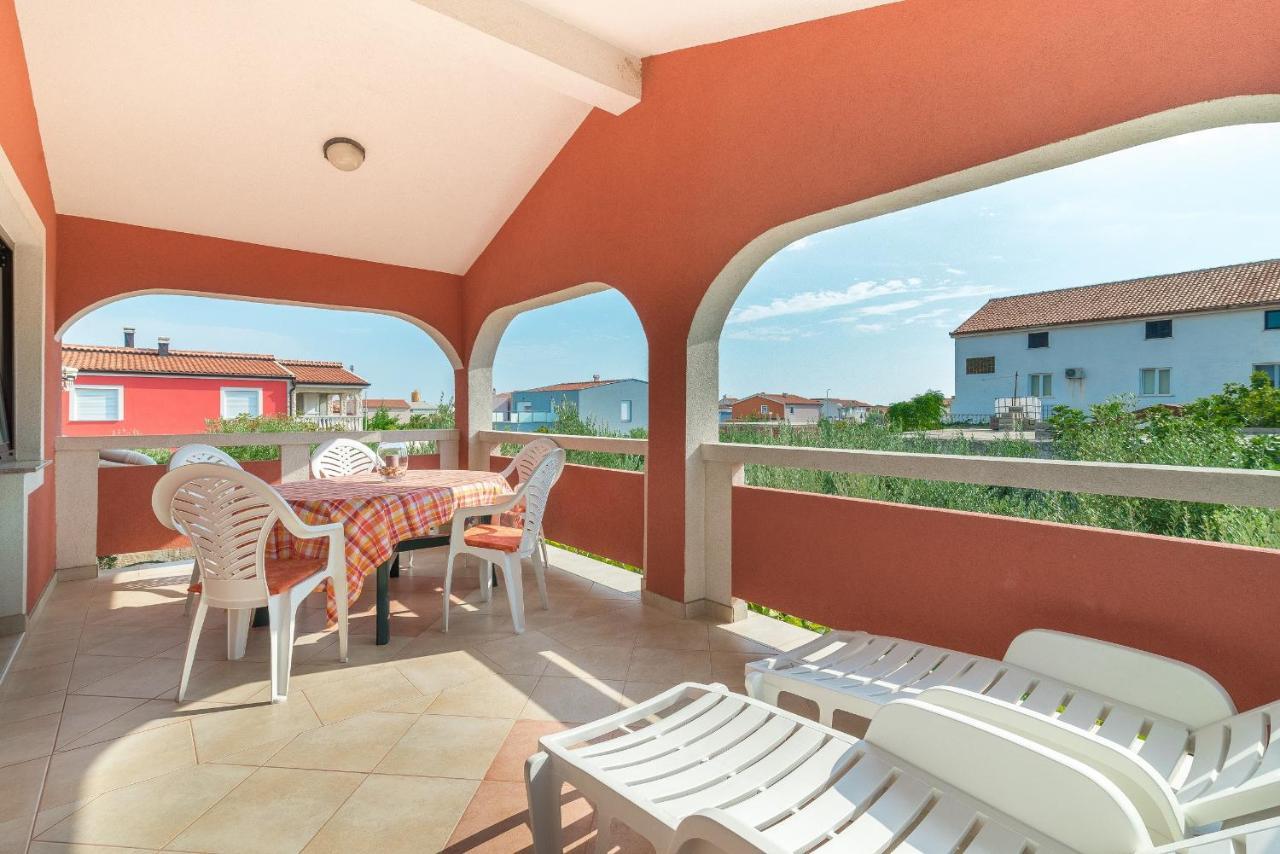 Apartments Puskaric Вир Экстерьер фото